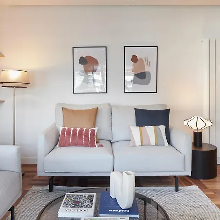 Baihaus By Feelfreerentals * Сан-Себастьян