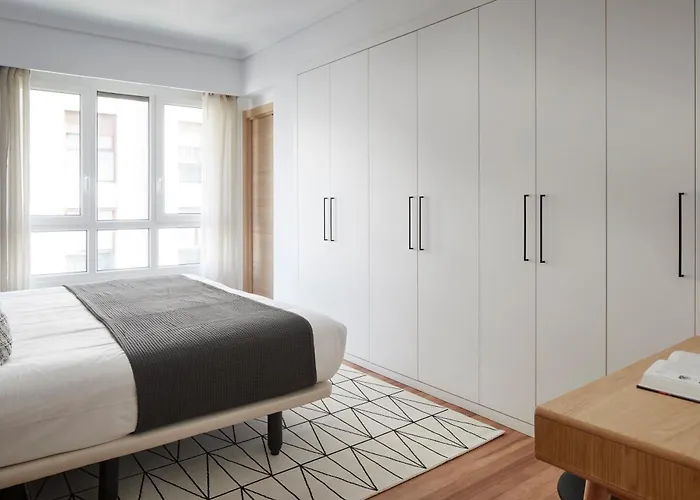 Baihaus By Feelfreerentals 公寓